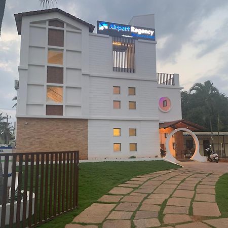 Hotel Airport Regency Devanahalli Exteriér fotografie